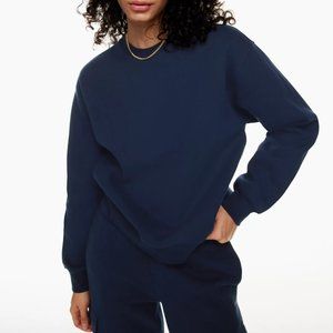 Aritzia TNA Cozy Fleece Perfect Crew Sweatshirt